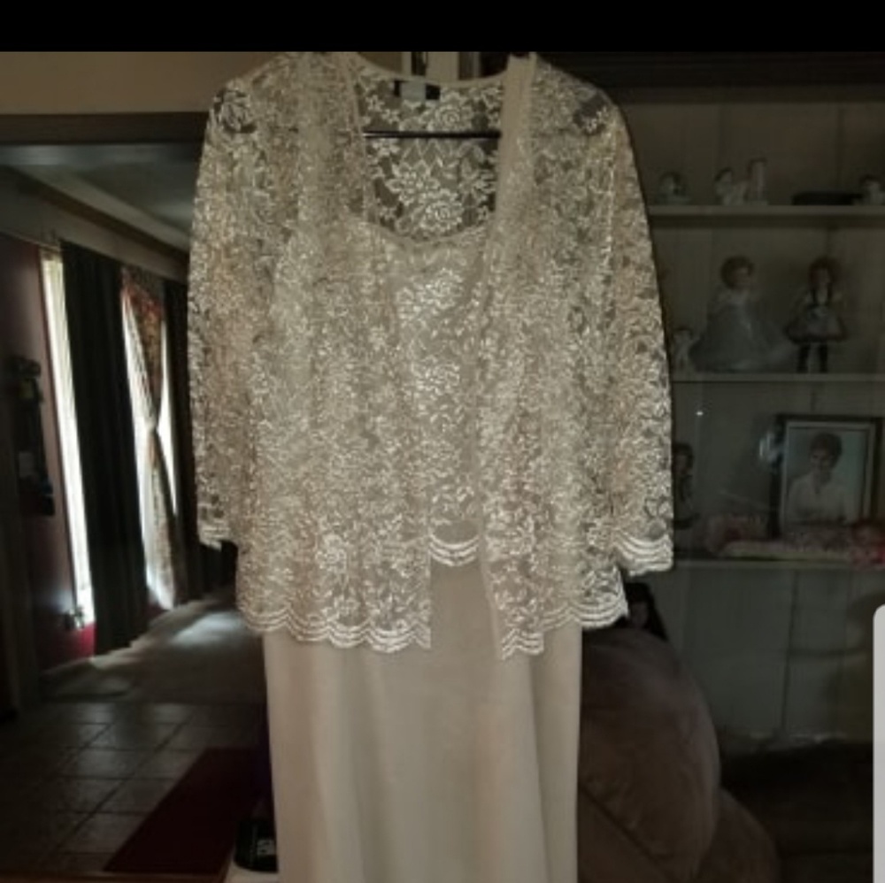 Mother of the brides dress